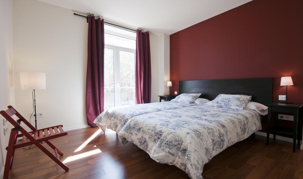 Apartamentos Murallas De Sevilla Стая снимка